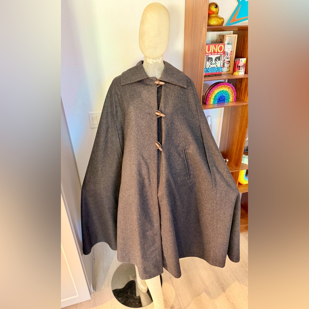 Bogner Men's Gray Wool Cape with Pockets
